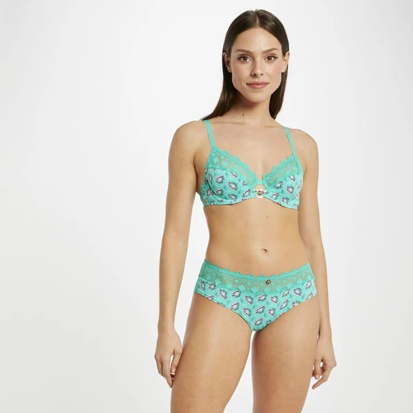 Soutien-gorge à Armatures
