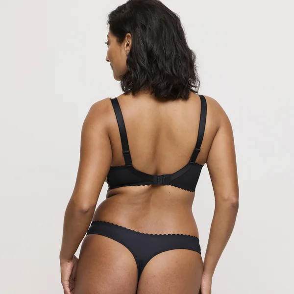 String Wild Bloom Prima Donna