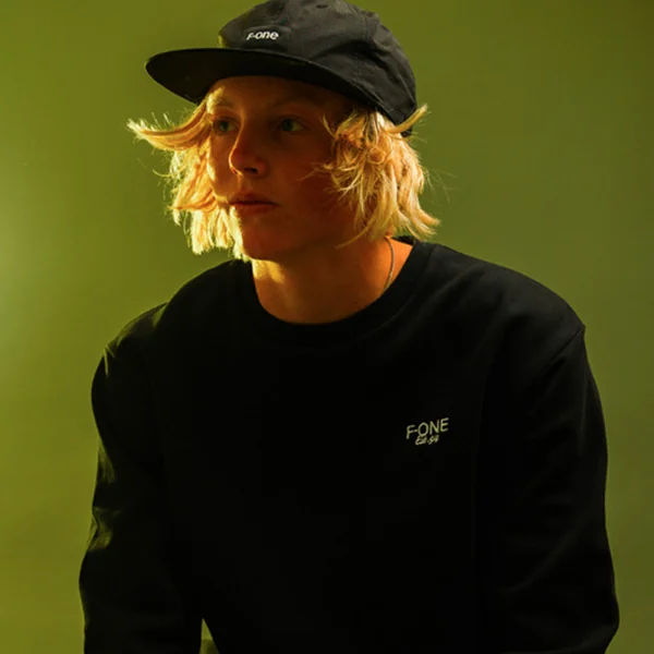 SWEATSHIRT EST 94 F-ONE NOIR