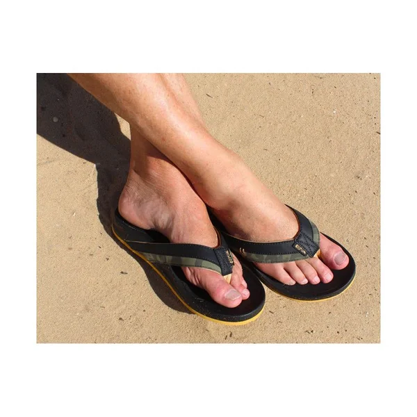 Tong cool shoe swap camo