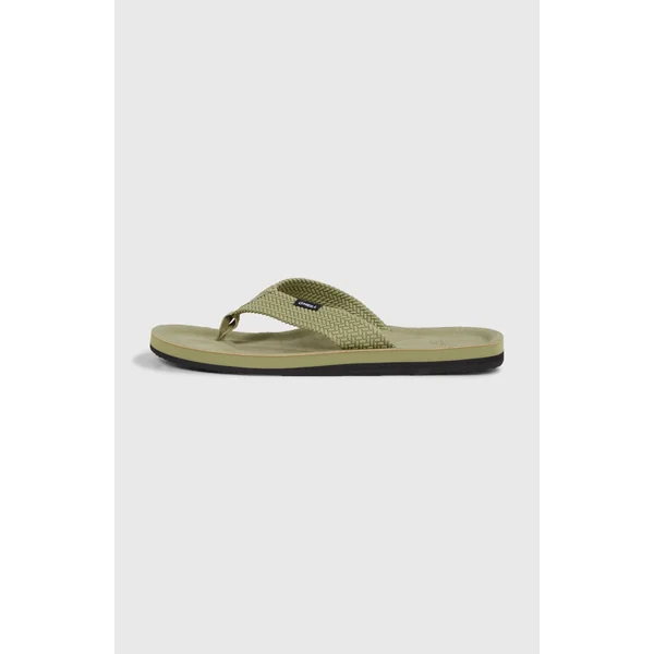 Tongs Chad | Avery Fern
