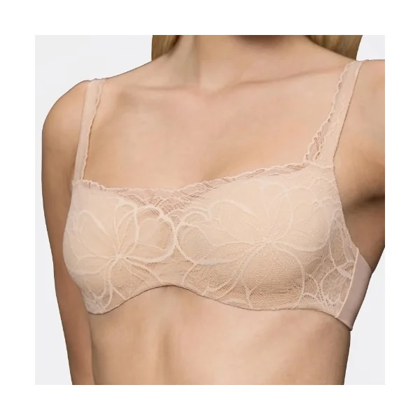 Triomphe Body Make-Up Illusion Lace poudre soutien-gorge rembourré
