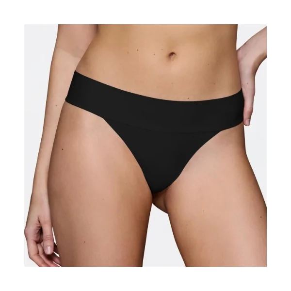 Triomphe Body Make-Up Illusion noir culotte string