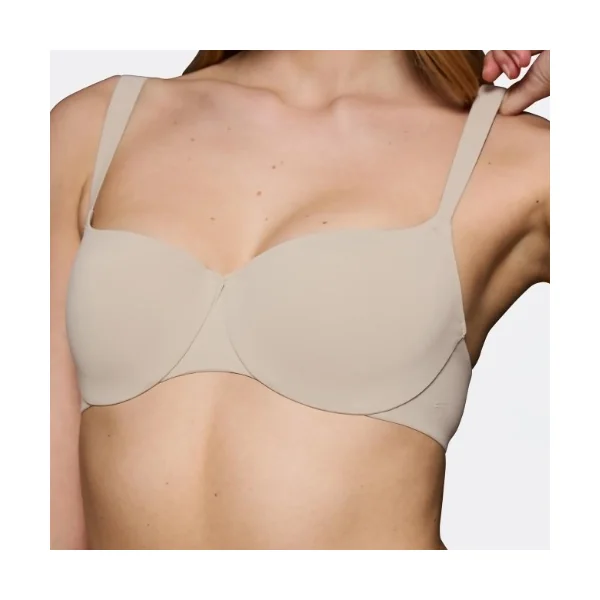 Triomphe Body Make-Up Illusion poudre soutien-gorge rembourré