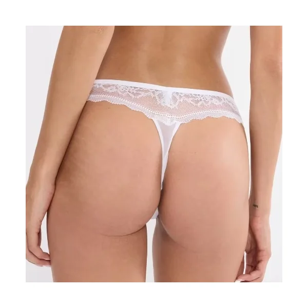 Triomphe Comfort Allure blanc culotte string