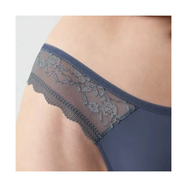 Triomphe Comfort Allure bleu culotte string