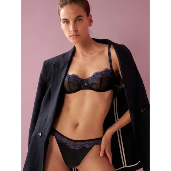 Triomphe Comfort Glam noir culotte string