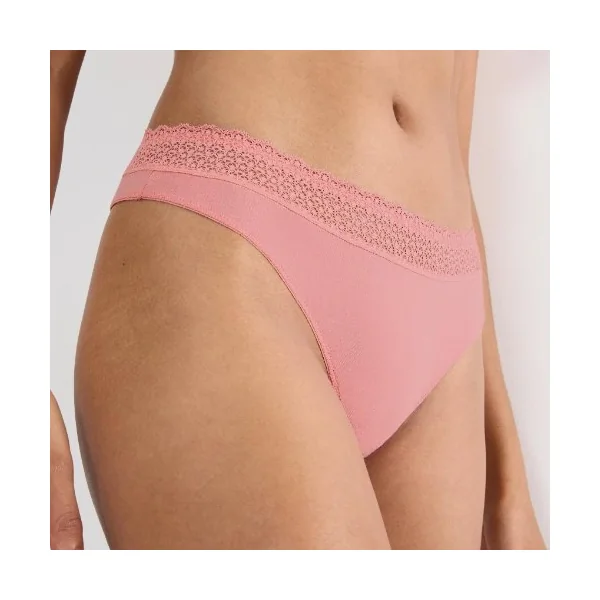 Triomphe Feel of Modal rose culotte string