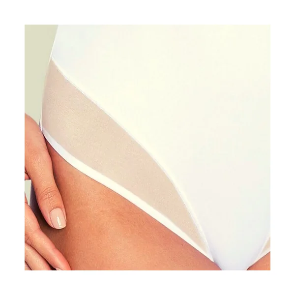 Triomphe True Shape Sensation ivoire corselet