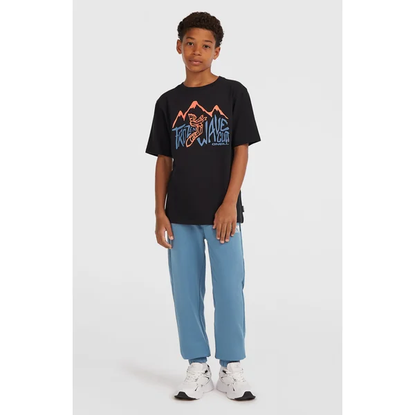 T-shirt Must-Have | Black Out