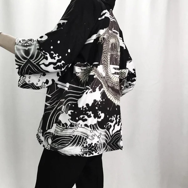 Veste Kimono Japonais Cascade Dragon Noir
