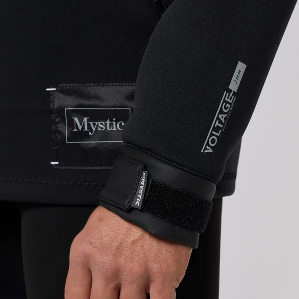 VESTE NEOPRENE MYSTIC FULMAR 3/2MM CAPUCHE BLACK