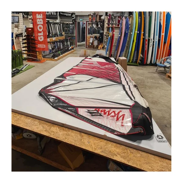 Voile Windsurf Naish Session 4.2 Occasion C – Hotmer