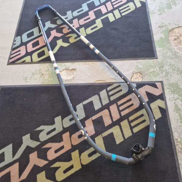 Wishbone windsurf occasion GA Carbon Race 180-230 – Hotmer